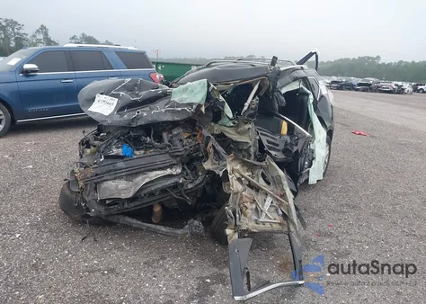 2014 Nissan Rogue Sv z USA, uszkodzony, nr VIN 5N1AT2MT0EC842995